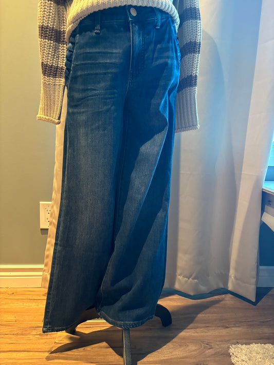 Meg Ruffle Pocket Jeans