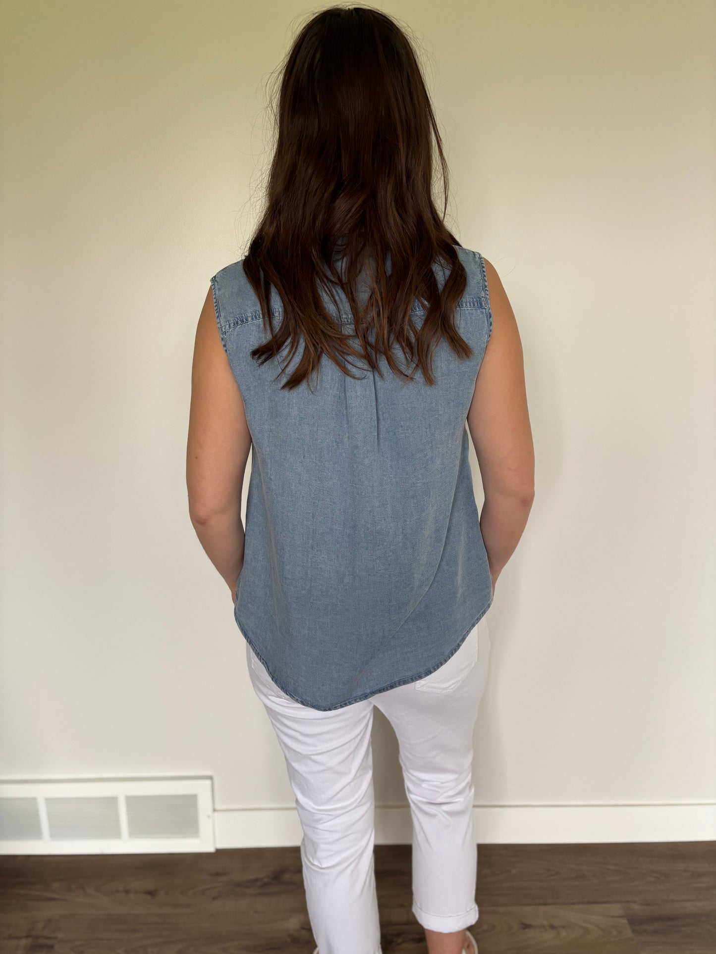 Breezy Lyocell Vest