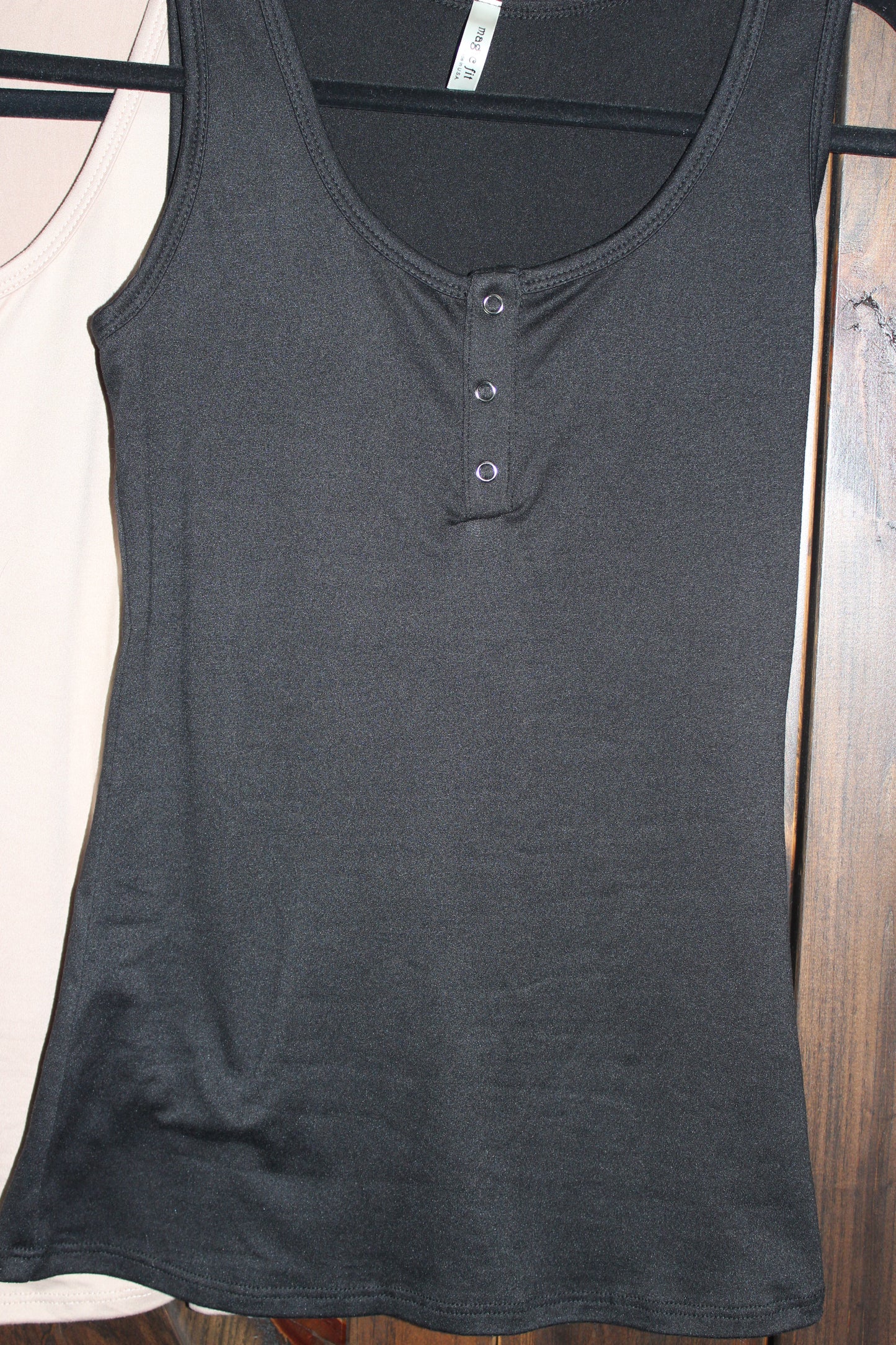 Casual Snap Detail Tank